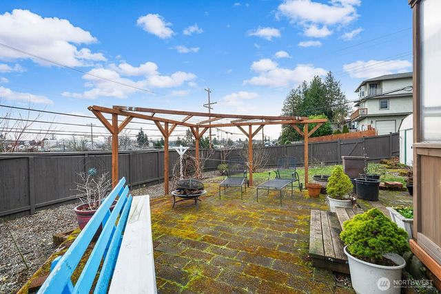 3231 Grand Avenue, Everett, WA 98201