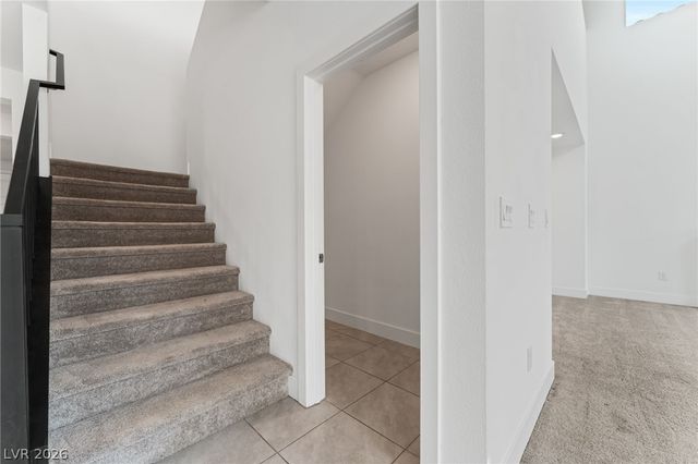 9993 Birch Knoll Avenue, Las Vegas, NV 89166