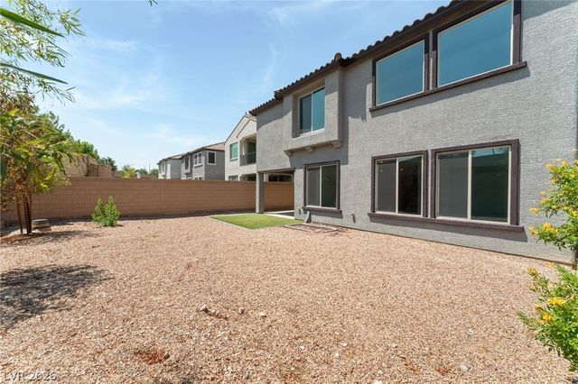 9993 Birch Knoll Avenue, Las Vegas, NV 89166