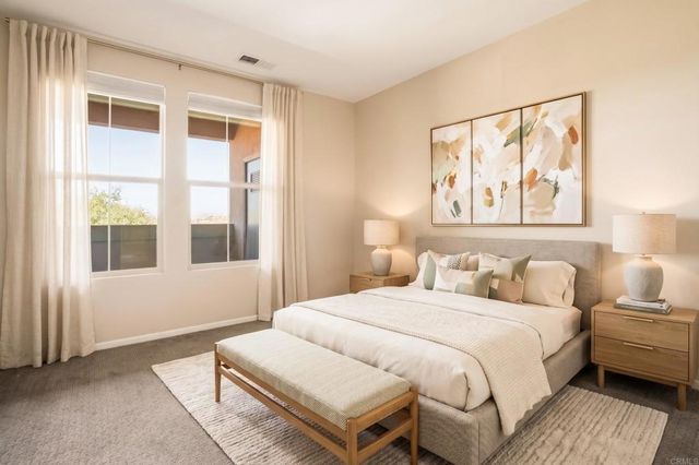 11130 Taloncrest Way 19, San Diego, CA 92126