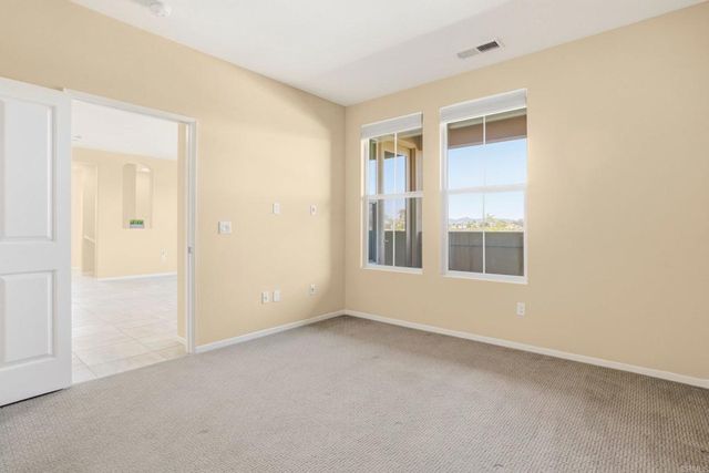 11130 Taloncrest Way 19, San Diego, CA 92126