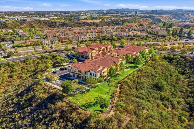 11130 Taloncrest Way 19, San Diego, CA 92126