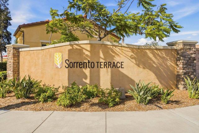 11130 Taloncrest Way 19, San Diego, CA 92126