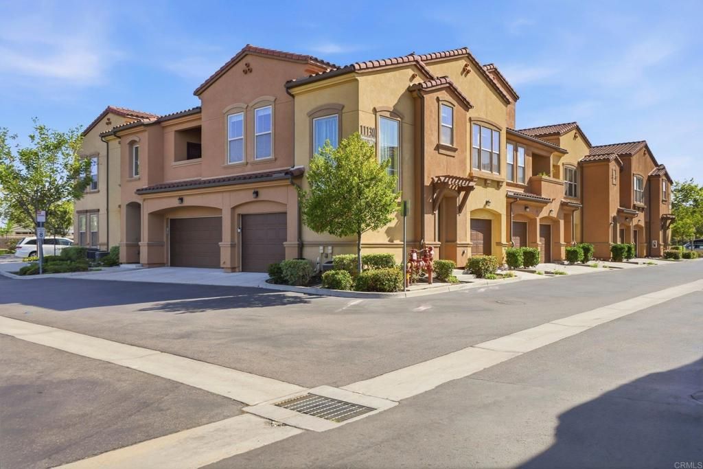 11130 Taloncrest Way 19, San Diego, CA 92126