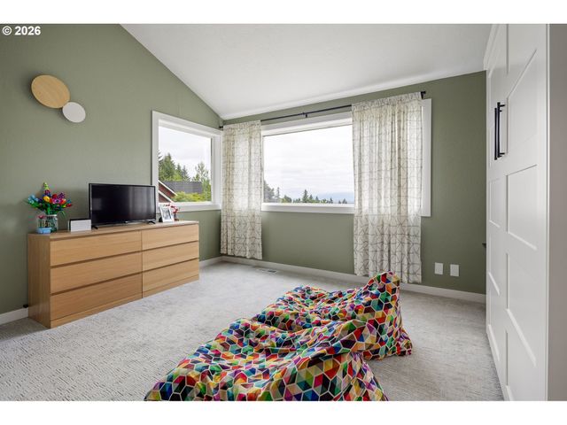 3018 ASHLEY Loop, Eugene, OR 97405
