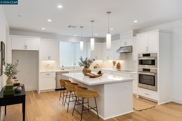 6012 Sunglow Terr, San Ramon, CA 94583