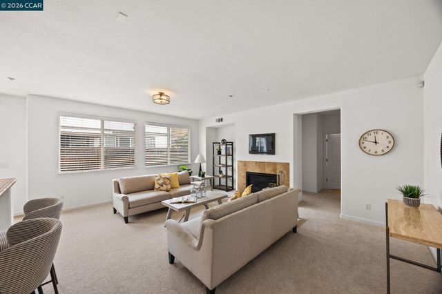 2404 Tamalpais Ave, Brentwood, CA 94513