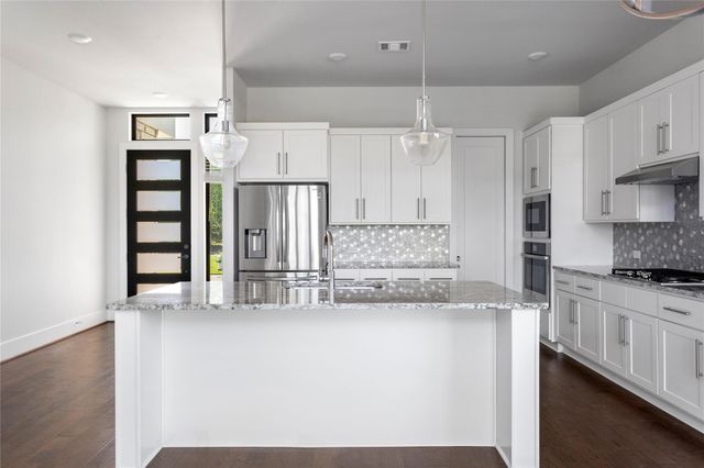 16100 Sydney Carol LN, Austin, TX 78734