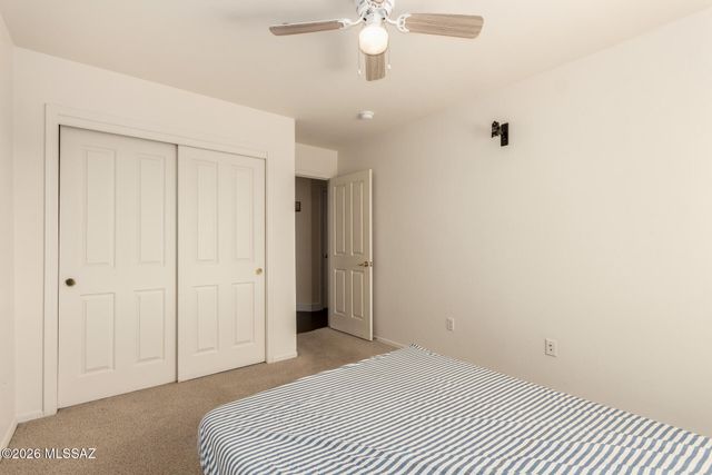 71 S Lookout Mountain Lane, Sahuarita, AZ 85629