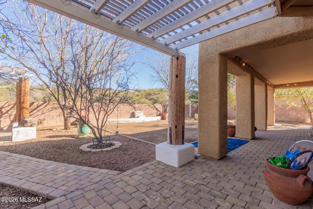 71 S Lookout Mountain Lane, Sahuarita, AZ 85629