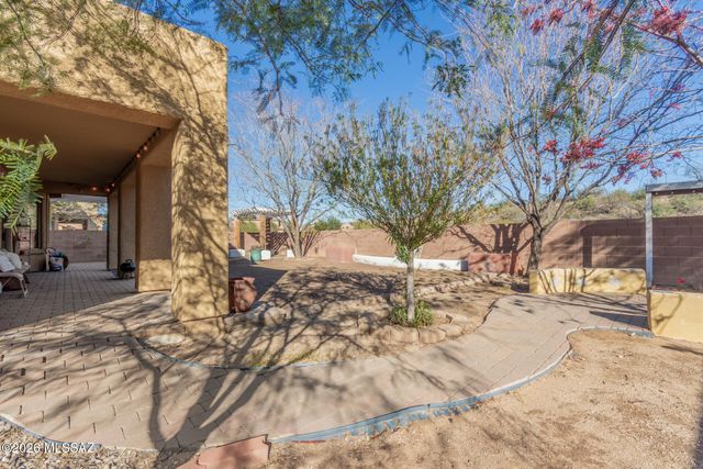 71 S Lookout Mountain Lane, Sahuarita, AZ 85629