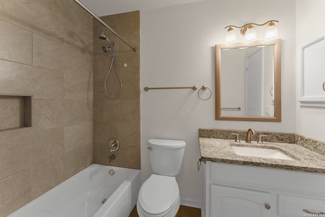 5567 DASHING CREEK, San Antonio, TX 78247