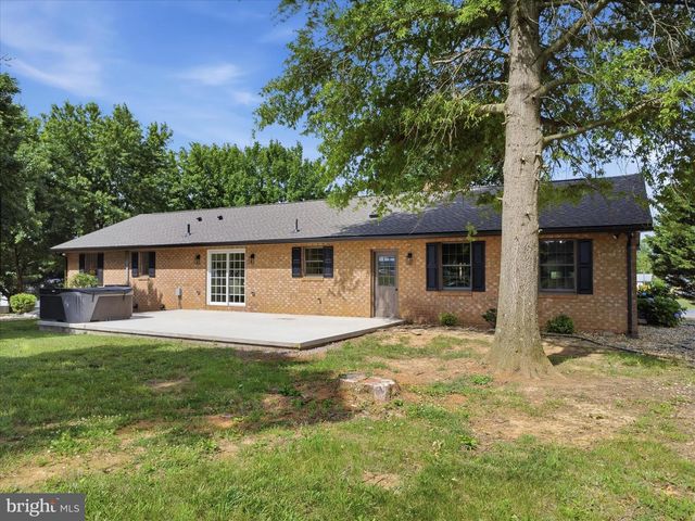 7523 SHARPSBURG PIKE, Boonsboro, MD 21713