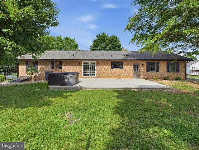 7523 SHARPSBURG PIKE, Boonsboro, MD 21713