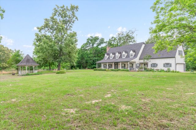 1434 Vz County Road 4519, Van, TX 75790