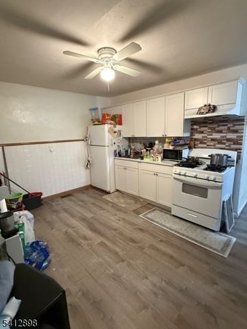 191 1St Ave, Newark City, NJ 07107