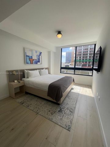 225 N Miami Ave 805, Miami, FL 33128
