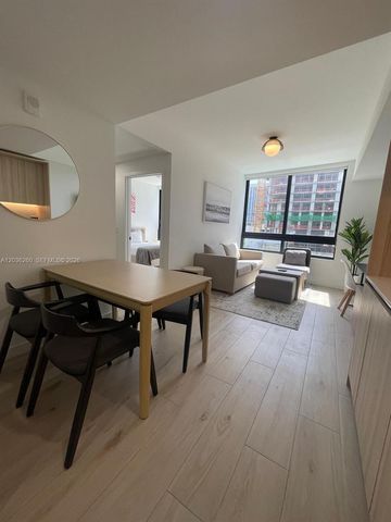 225 N Miami Ave 805, Miami, FL 33128