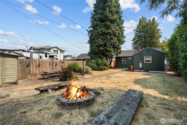 3716 E G Street, Tacoma, WA 98404