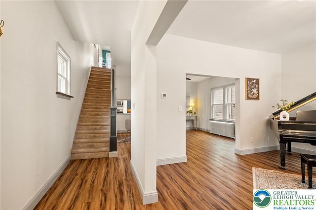 743 Front Street, Hellertown Boro, PA 18055