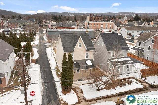 743 Front Street, Hellertown Boro, PA 18055