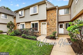 102 TEAL CT, East Windsor, NJ 08520