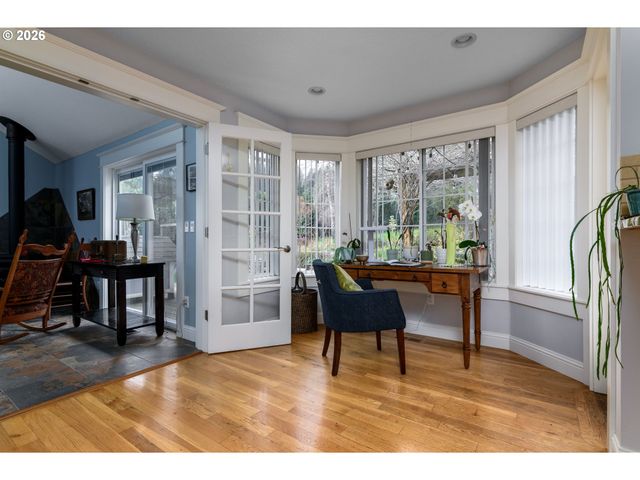 12542 Se MT SCOTT Blvd, Happy Valley, OR 97086