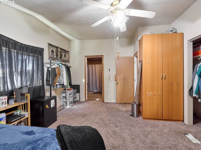 1632 BROWN St, Woodburn, OR 97071