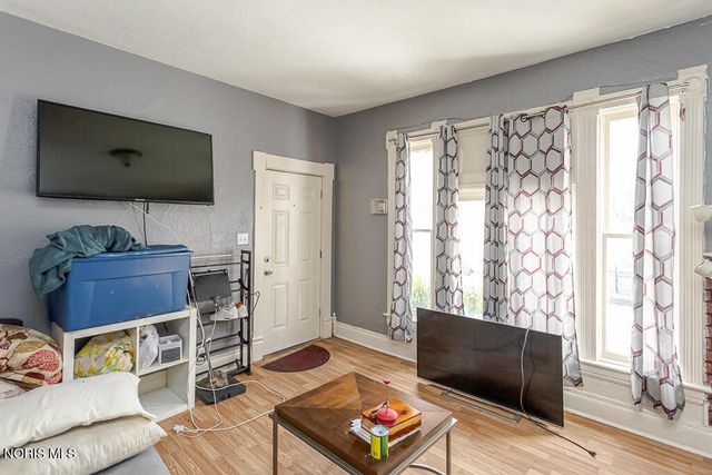 115 Lake Shore Avenue, Toledo, OH 43609