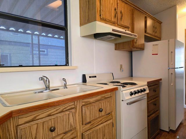 11433 S Maria Rosa Dr, Yuma, AZ 85367