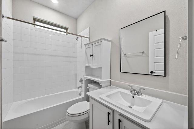 222 Goosewood Drive, Princeton, TX 75071
