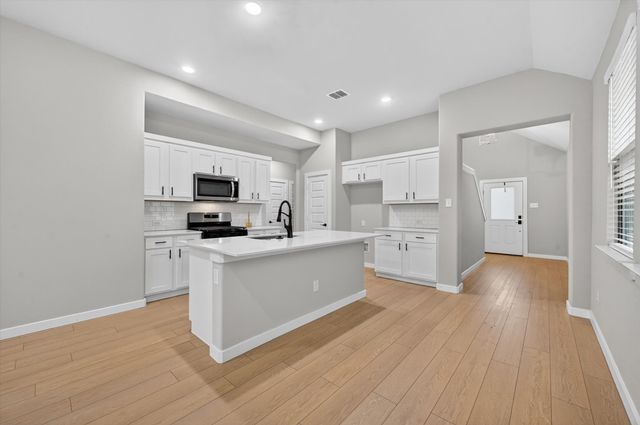 222 Goosewood Drive, Princeton, TX 75071