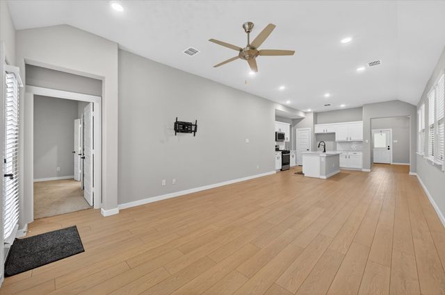 222 Goosewood Drive, Princeton, TX 75071