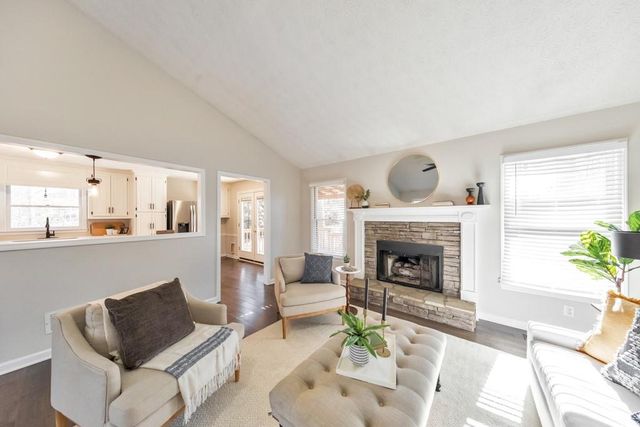 604 Stoney Creek Road, Woodstock, GA 30188