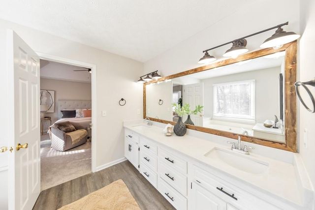 604 Stoney Creek Road, Woodstock, GA 30188