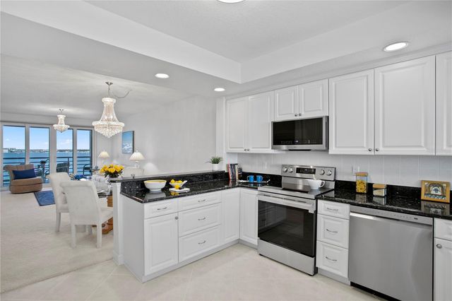 4971 BACOPA LANE S 703, St Petersburg, FL 33715