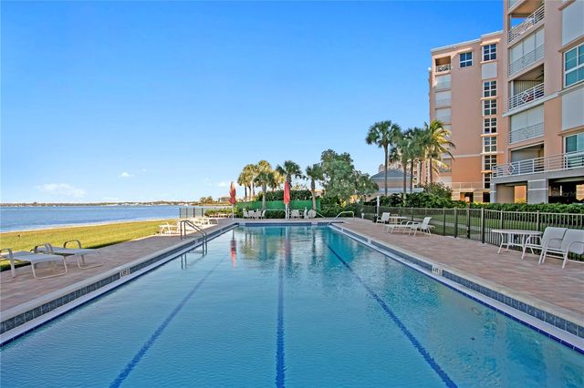 4971 BACOPA LANE S 703, St Petersburg, FL 33715