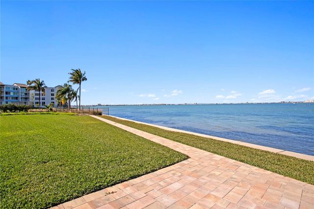 4971 BACOPA LANE S 703, St Petersburg, FL 33715