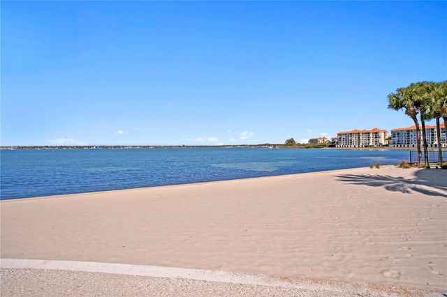 4971 BACOPA LANE S 703, St Petersburg, FL 33715