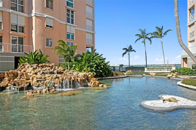 4971 BACOPA LANE S 703, St Petersburg, FL 33715