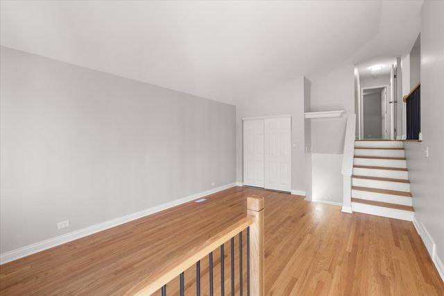 1704 N Drury Lane, Arlington Heights, IL 60005