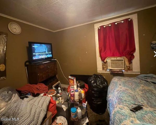 29 Emmett Street, Albany, NY 12204