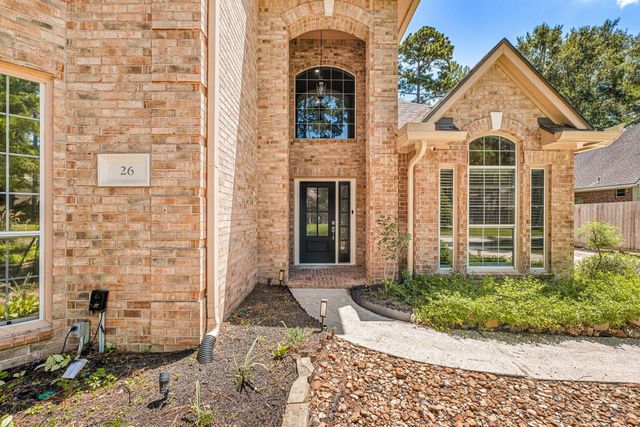 26 Cinnamon Teal Place, The Woodlands, TX 77382