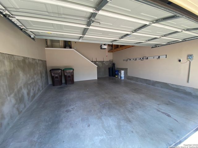 18302 CAMINO DEL MAR, San Antonio, TX 78257