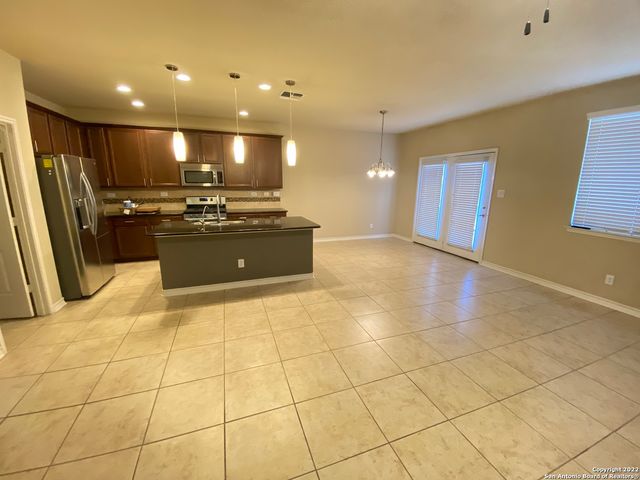 18302 CAMINO DEL MAR, San Antonio, TX 78257