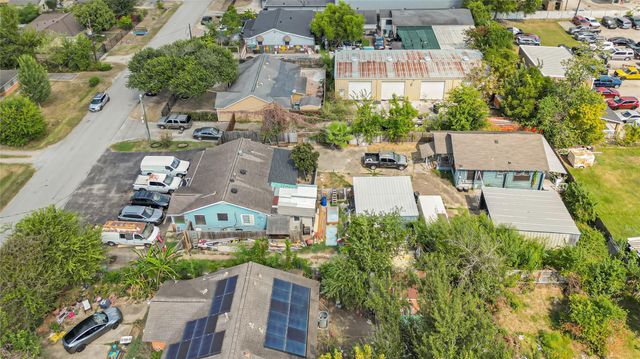 2084 Harland Drive, Houston, TX 77055