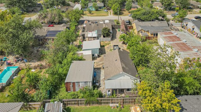 2084 Harland Drive, Houston, TX 77055