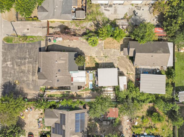 2084 Harland Drive, Houston, TX 77055
