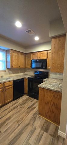 1210 Fairhaven Drive 1210, Mansfield, TX 76063