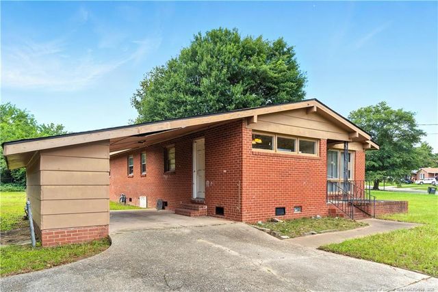 434 Lynhurst Drive, Fayetteville, NC 28314